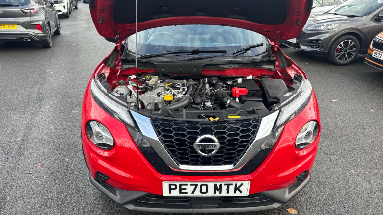 Nissan Juke 1.0 DiG-T Tekna 5dr DCT Petrol Hatchback